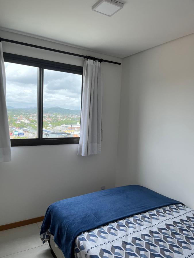 Apartamento Novo Frente Mar Com Piscina Em Home Club Penha  Exterior photo